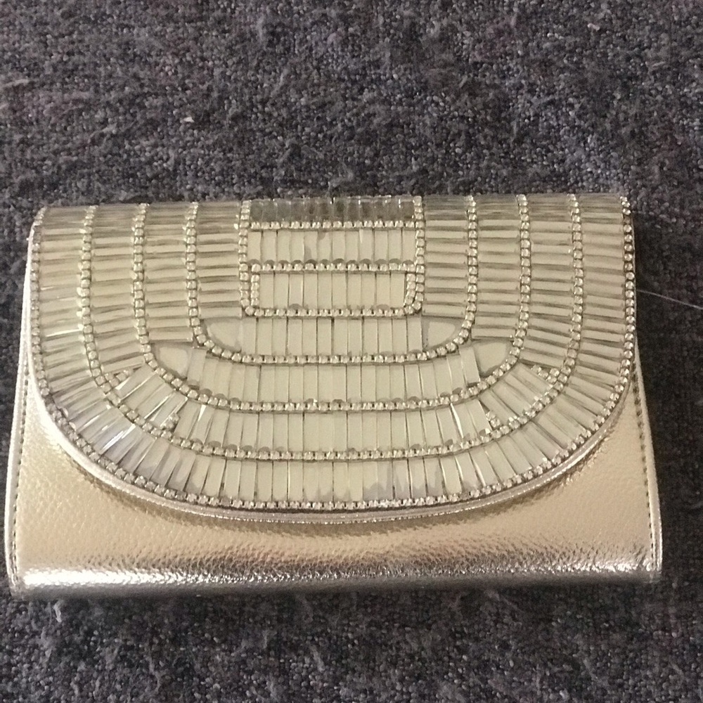 Structured Golden Clutch ⭐️ NYE